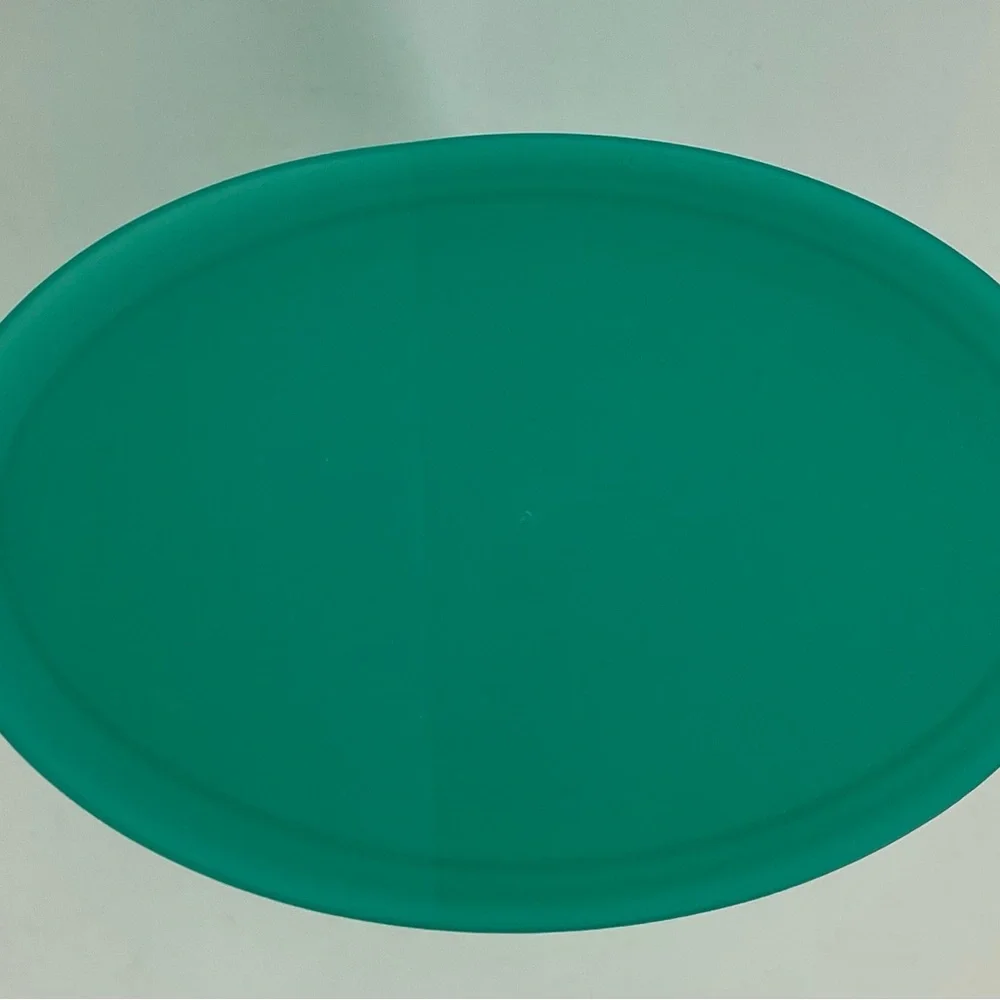 Tupperware 2‎ qt Slimline Impressions Pitcher RockerTop Lid Teal Green Vintage